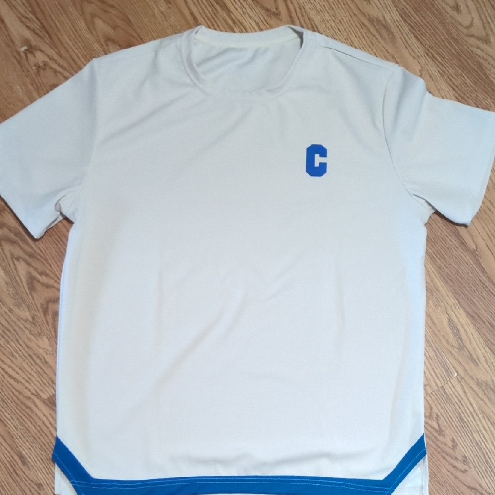 Men's White and Blue T-Shirt
